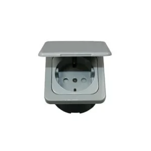 Tomada cinza 230v com tampa – C-LINE